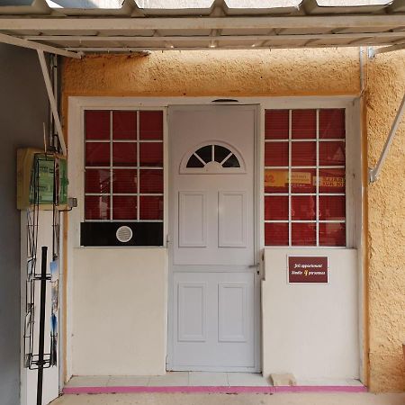 איל-סור-לה-סורג Jolie Appartement, L'Enclave Des Secrets מראה חיצוני תמונה